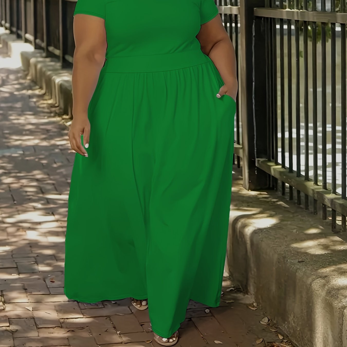 Plus Size Short Sleeve Flowy Maxi Dress