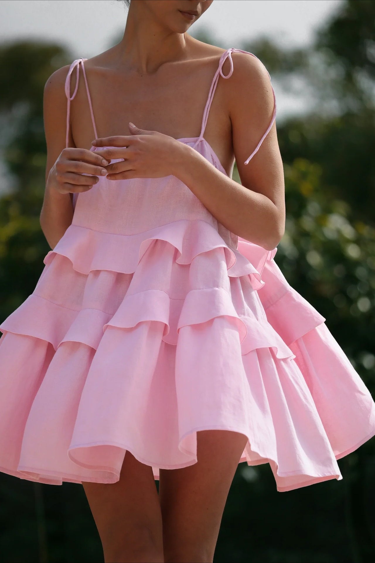 Ruffled Layer Backless Sleeveless Mini Dress