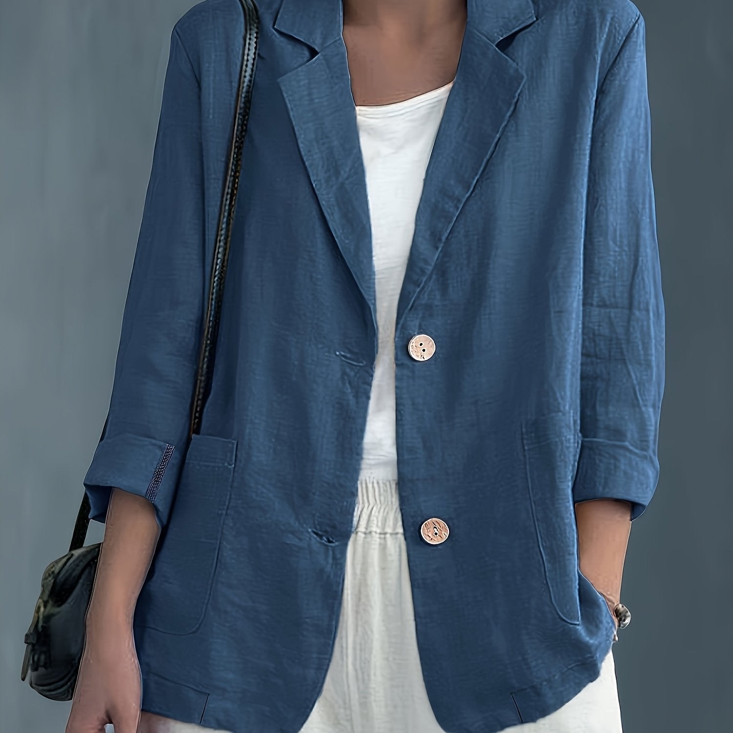 Tailored Linen Blazer with Patch Pockets for Casual Style