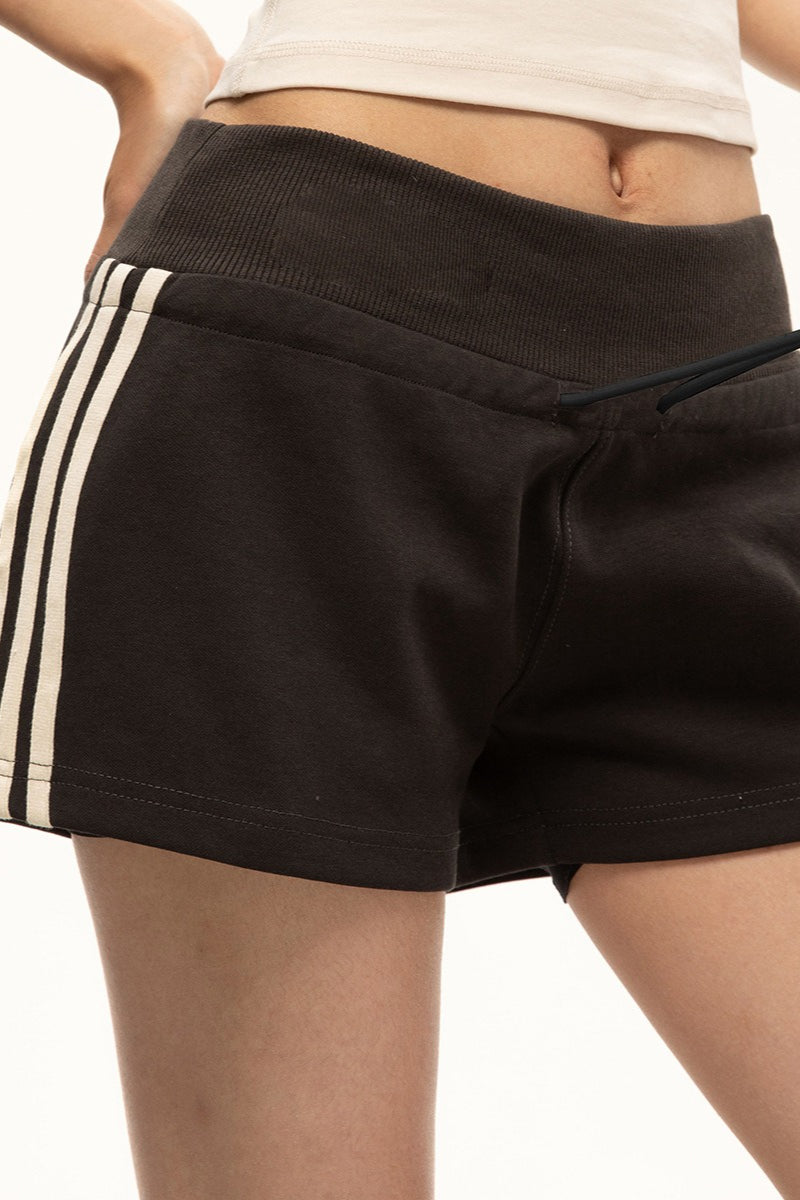 Retro Striped Drawstring Sports Shorts