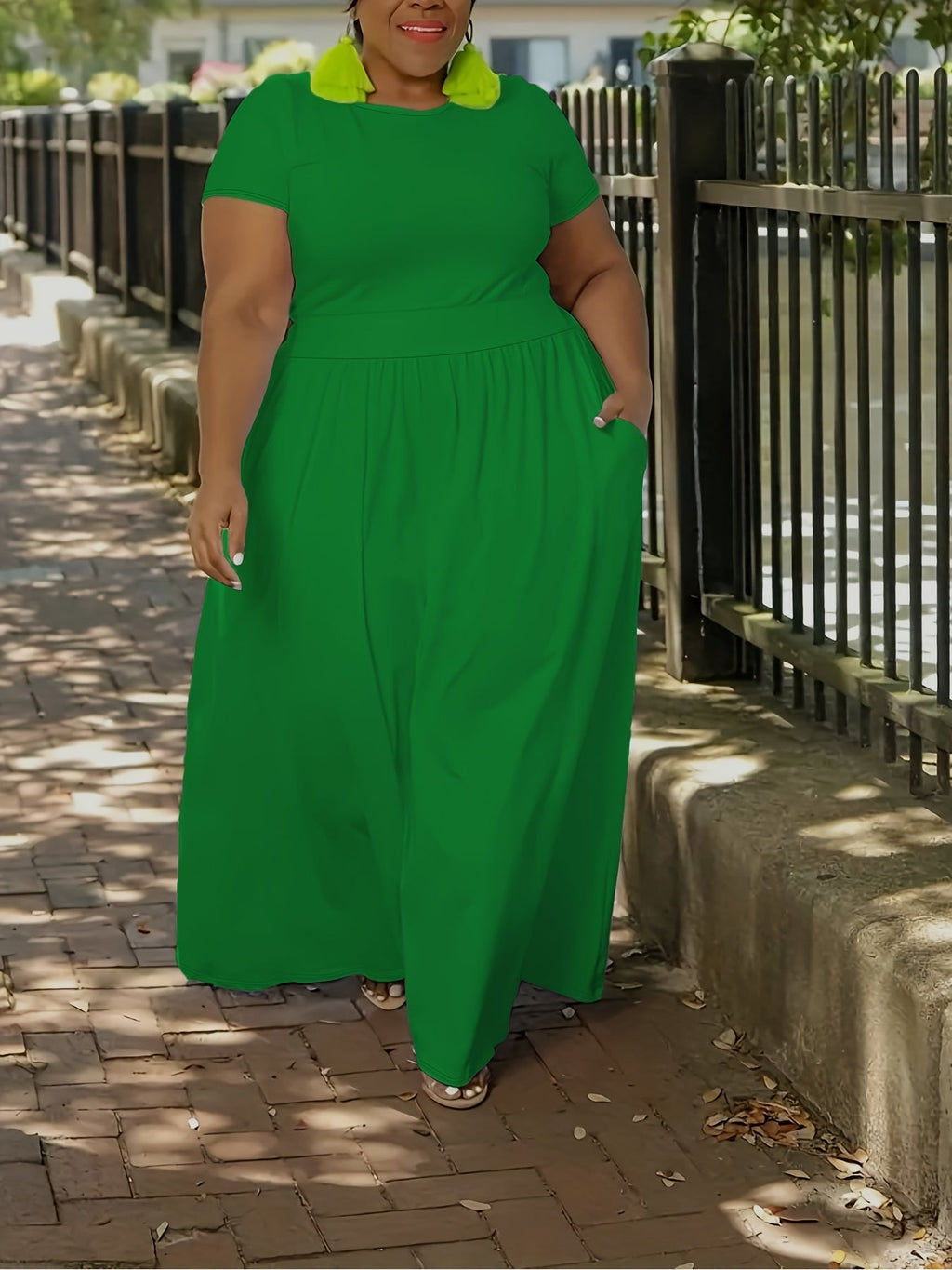 Plus Size Short Sleeve Flowy Maxi Dress