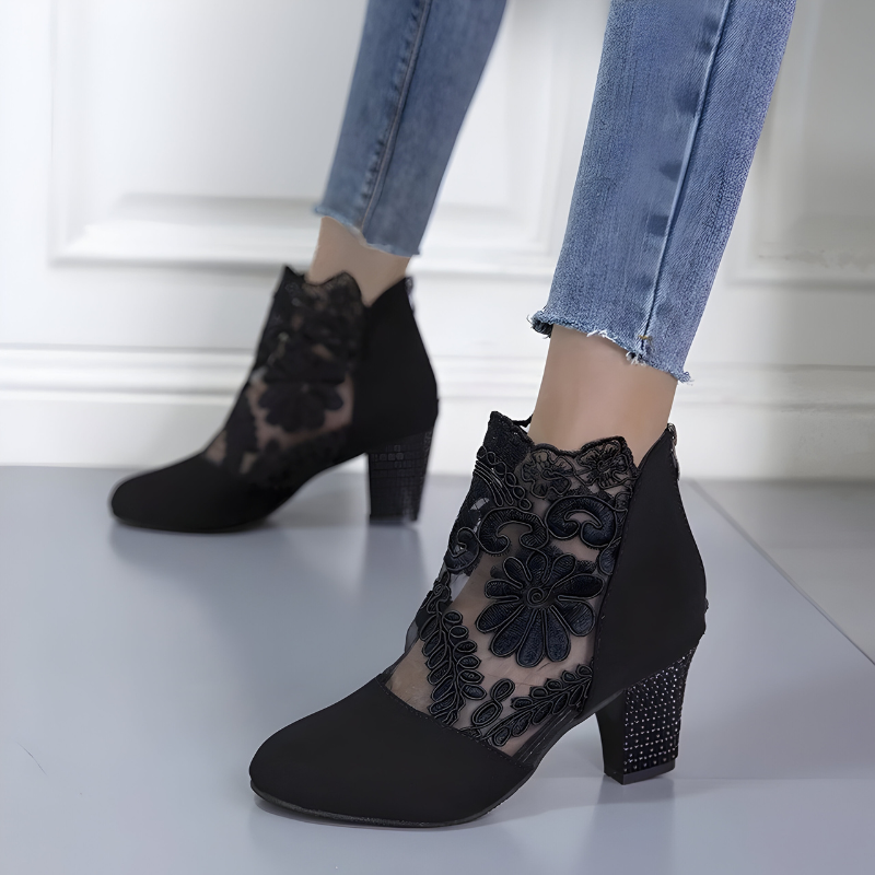 Layla | Elegant Ankle Strap Heels
