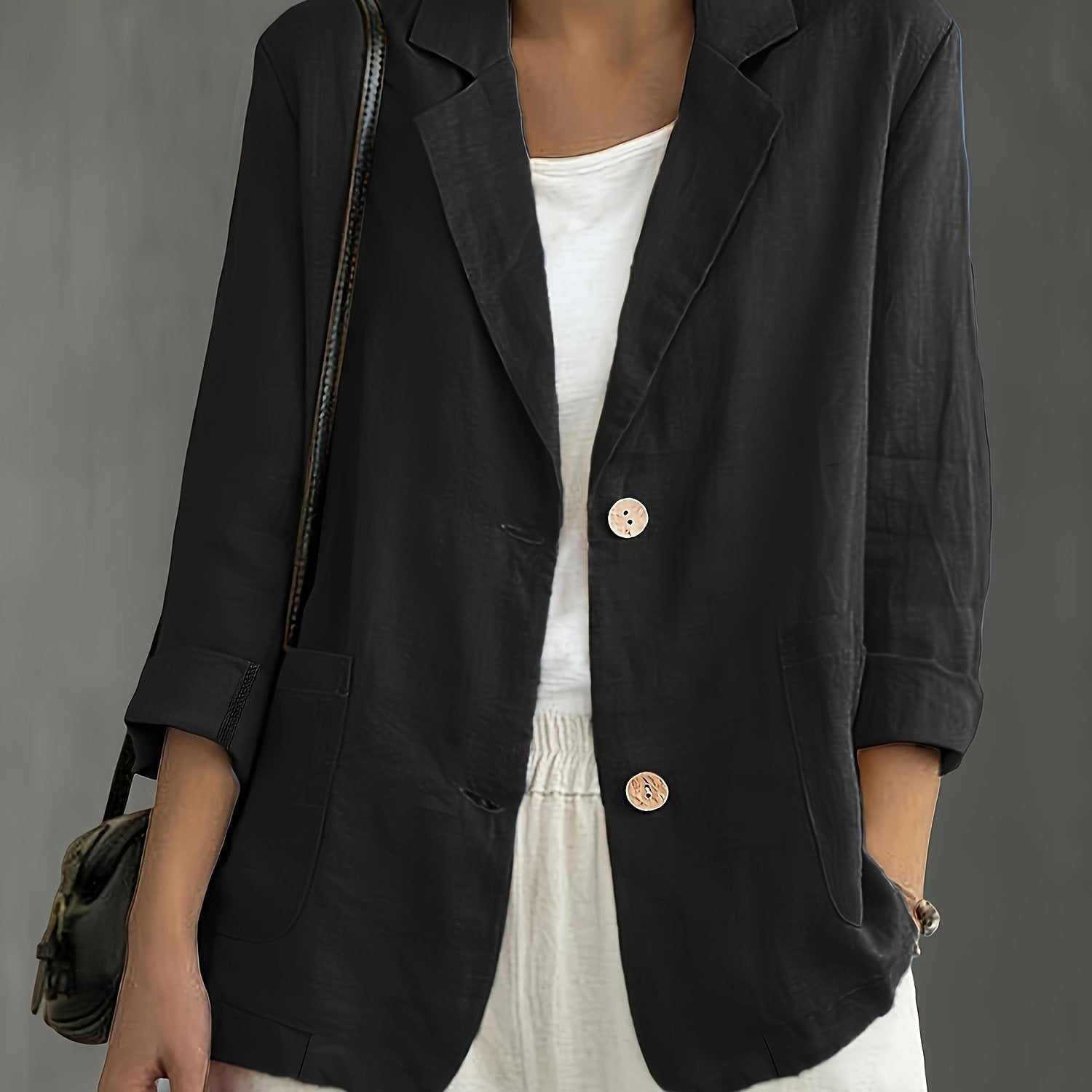 Tailored Linen Blazer with Patch Pockets for Casual Style