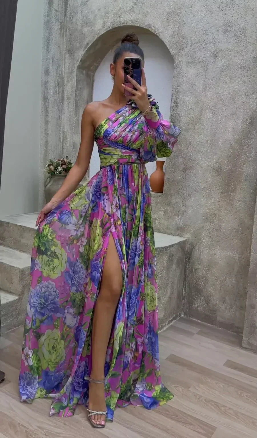 Mabel | Elegant Flowy Shoulder Dress for Summer Events