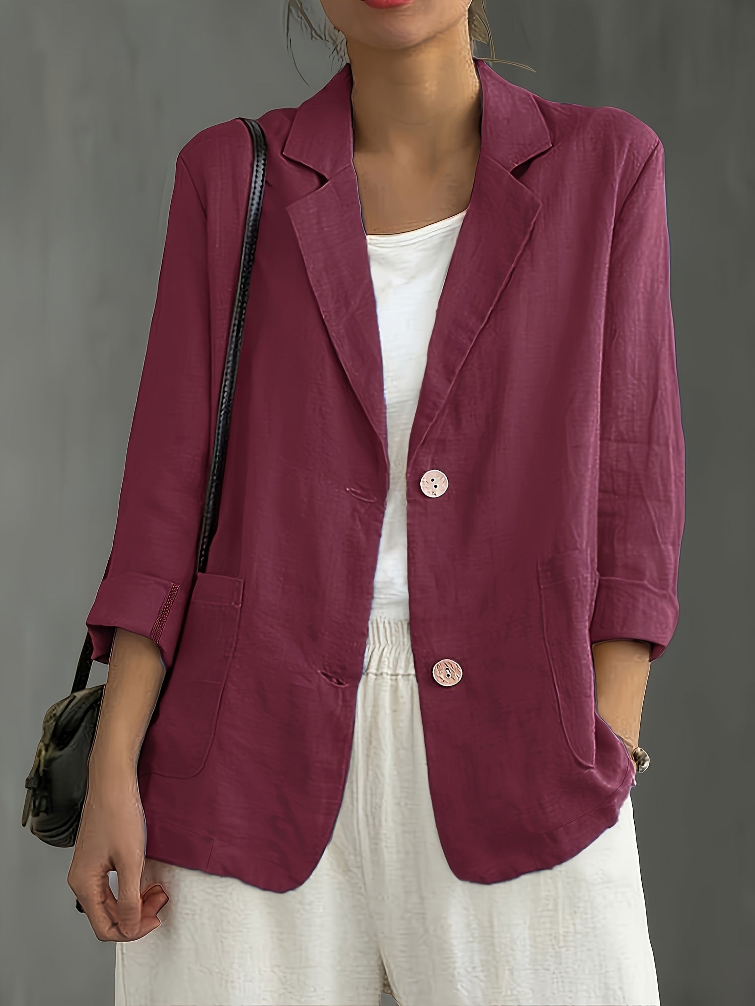 Tailored Linen Blazer with Patch Pockets for Casual Style