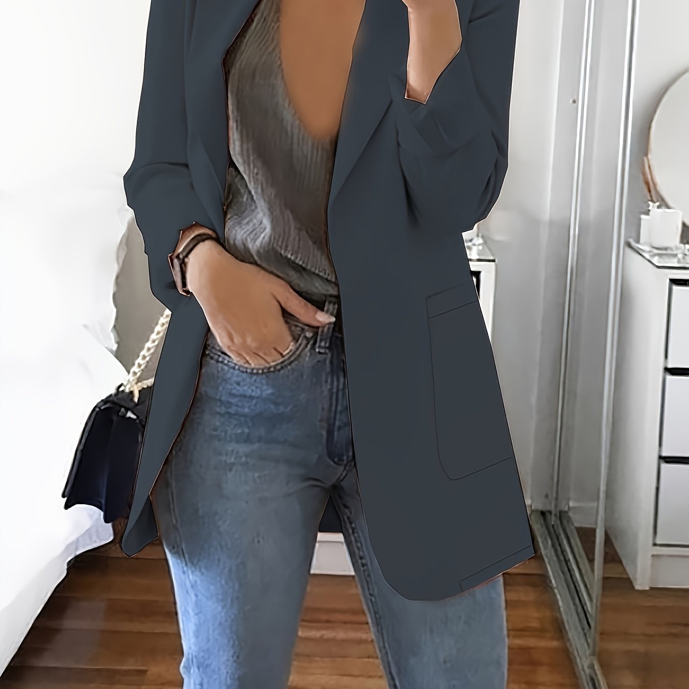 Elegant Tailored Longline Blazer for Business