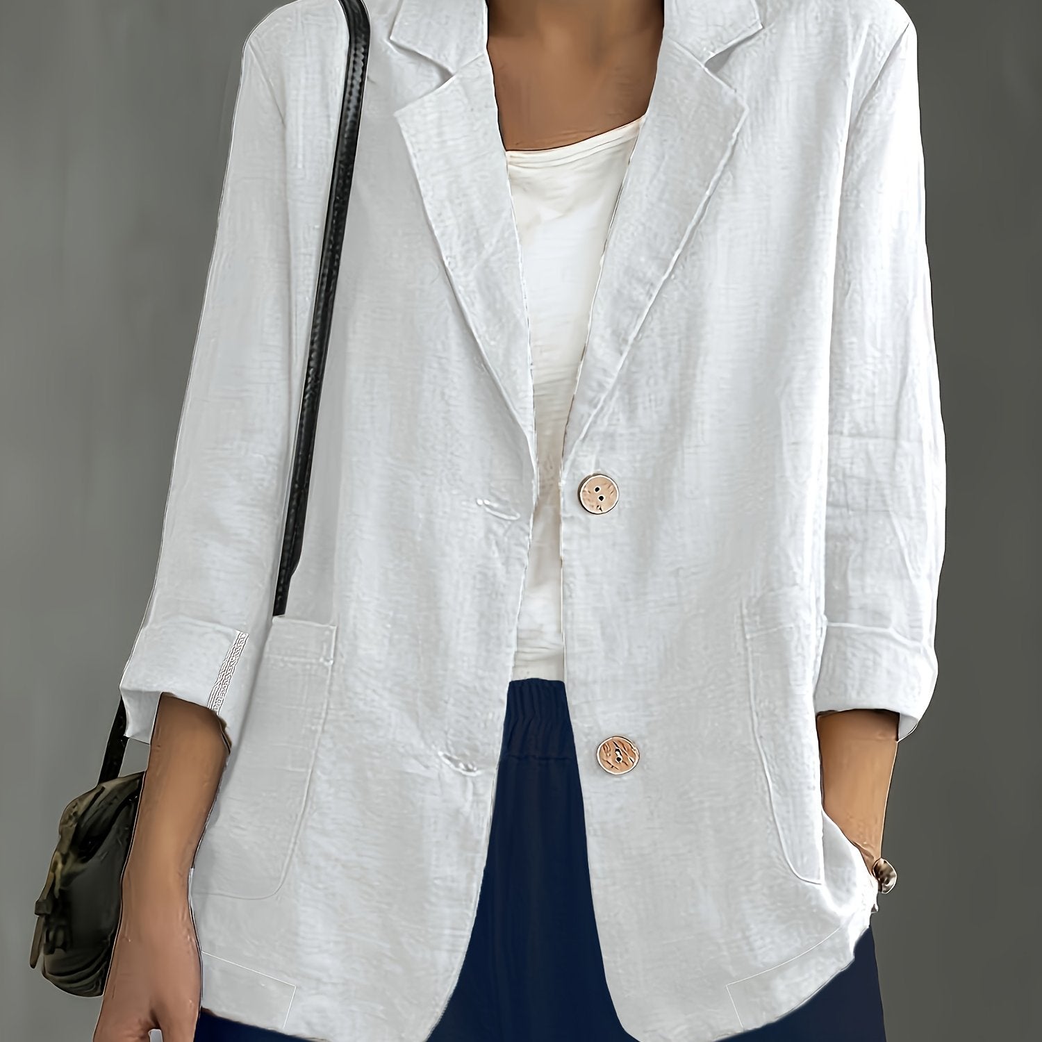 Tailored Linen Blazer with Patch Pockets for Casual Style