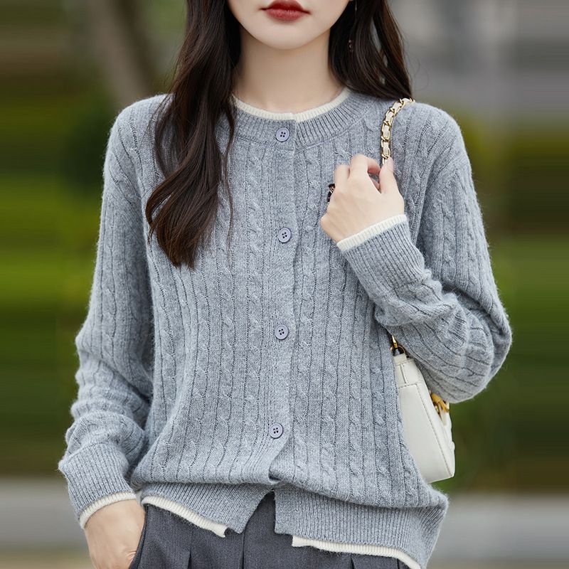 Stitched Small Bear Baggy Cashmere O-Neck Cardigan – view 7