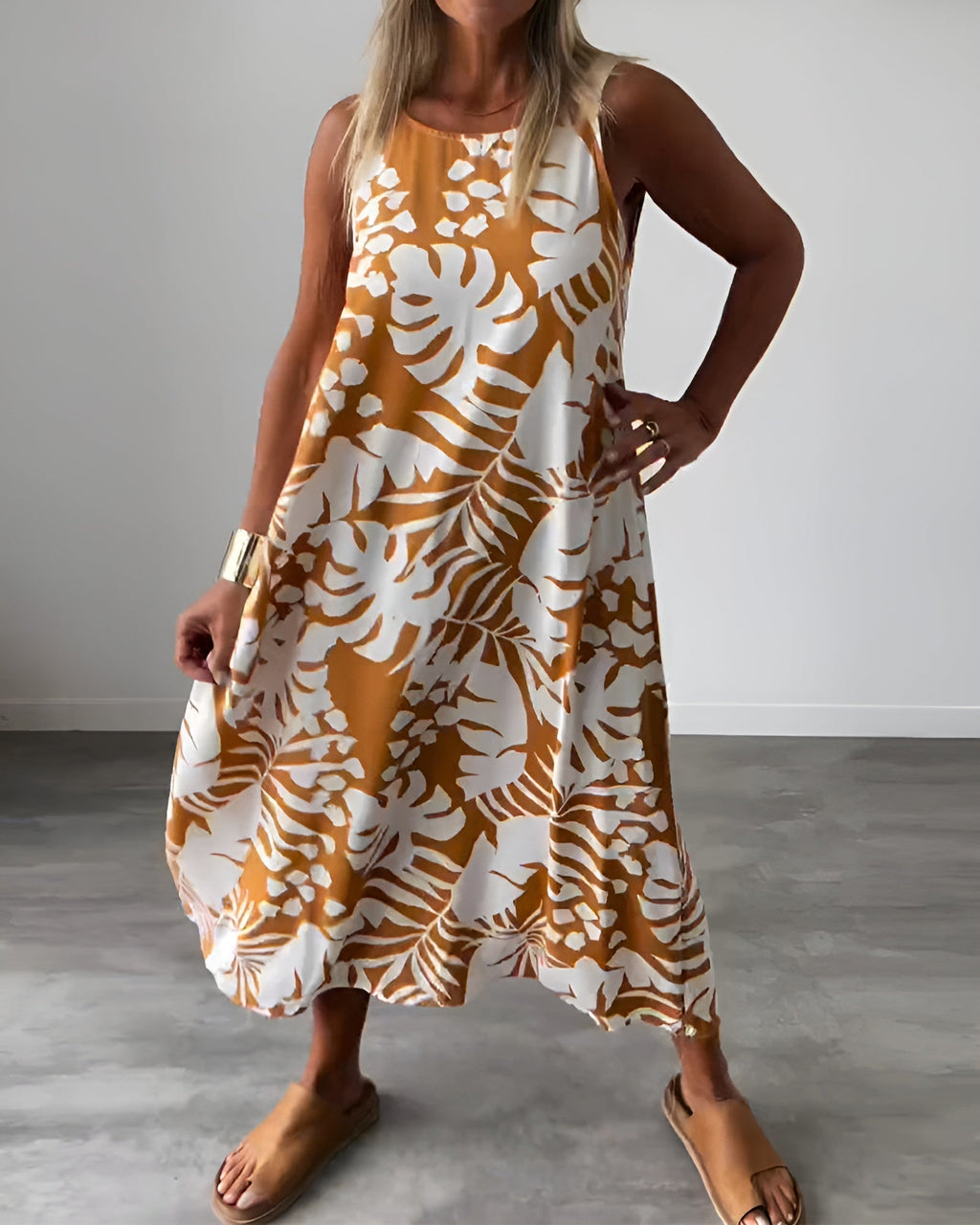 Tropical Leaf Print Halter Neck Sleeveless Swing Casual Maxi Dress