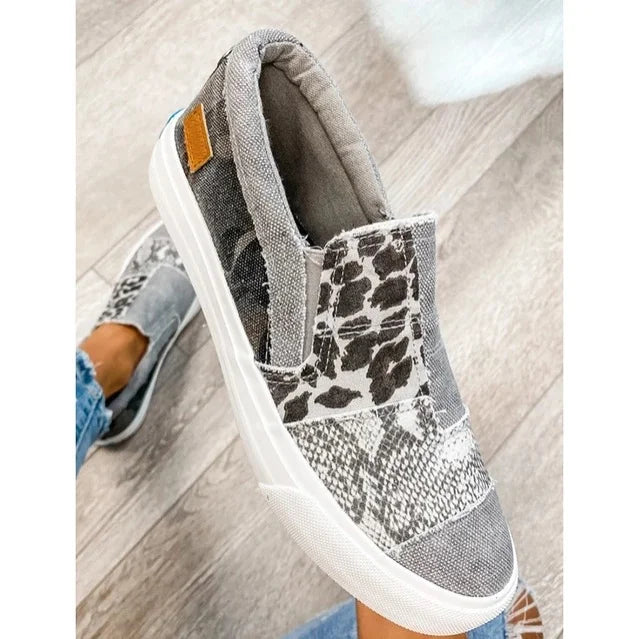 Casual Pieced Raw Edge Animal Print Canvas Slip-On Flats