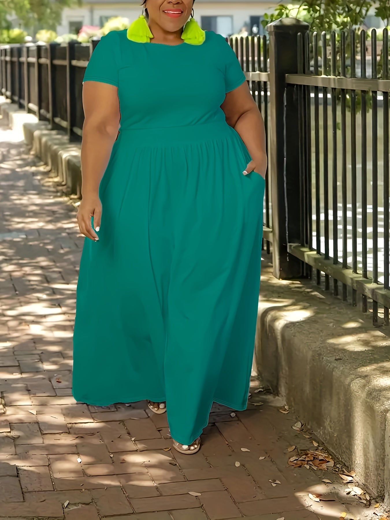 Plus Size Short Sleeve Flowy Maxi Dress