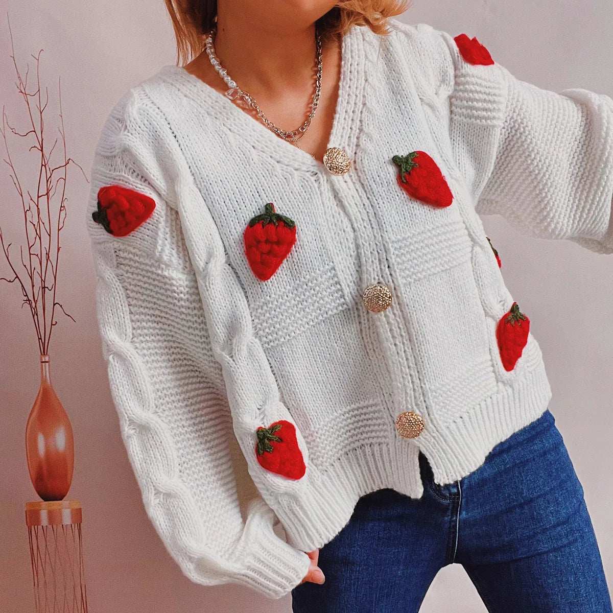 Red Berry Pattern Baggy Knitted Cardigan – view 7