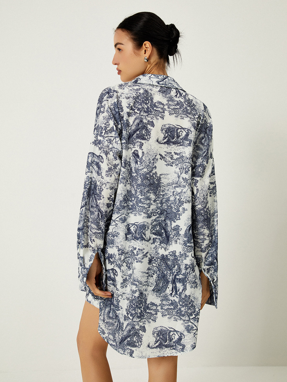 Toile Print Oversized Shirt Bralette Top and Short Three-Piece Set