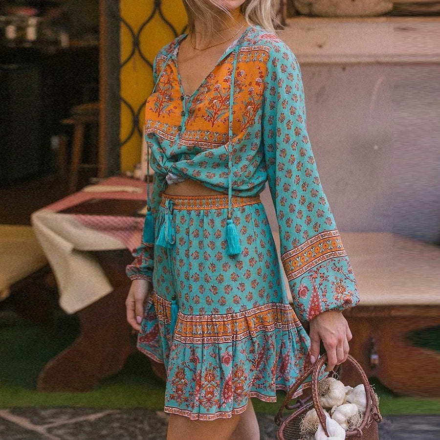 Long Sleeve Flower Pattern V-Neck Fringe Bohemian Top