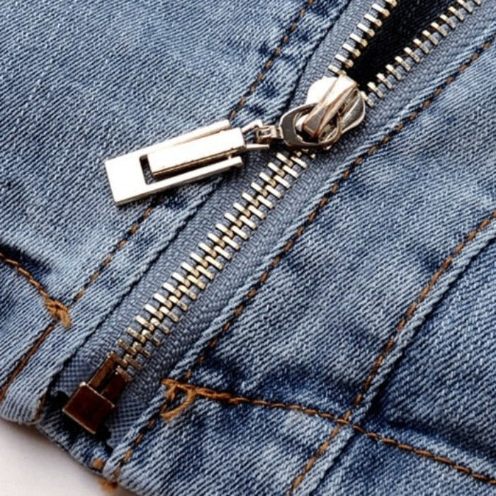 Fitted Zip-Front Denim Moto Jacket for Casual Style