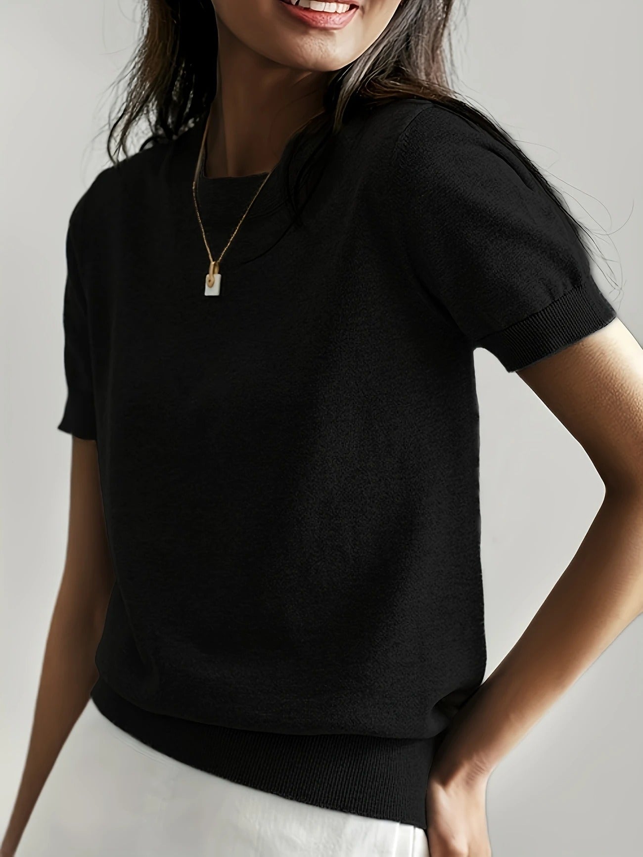Crew Neck Ribbed Hem Short Sleeve Knit Tee