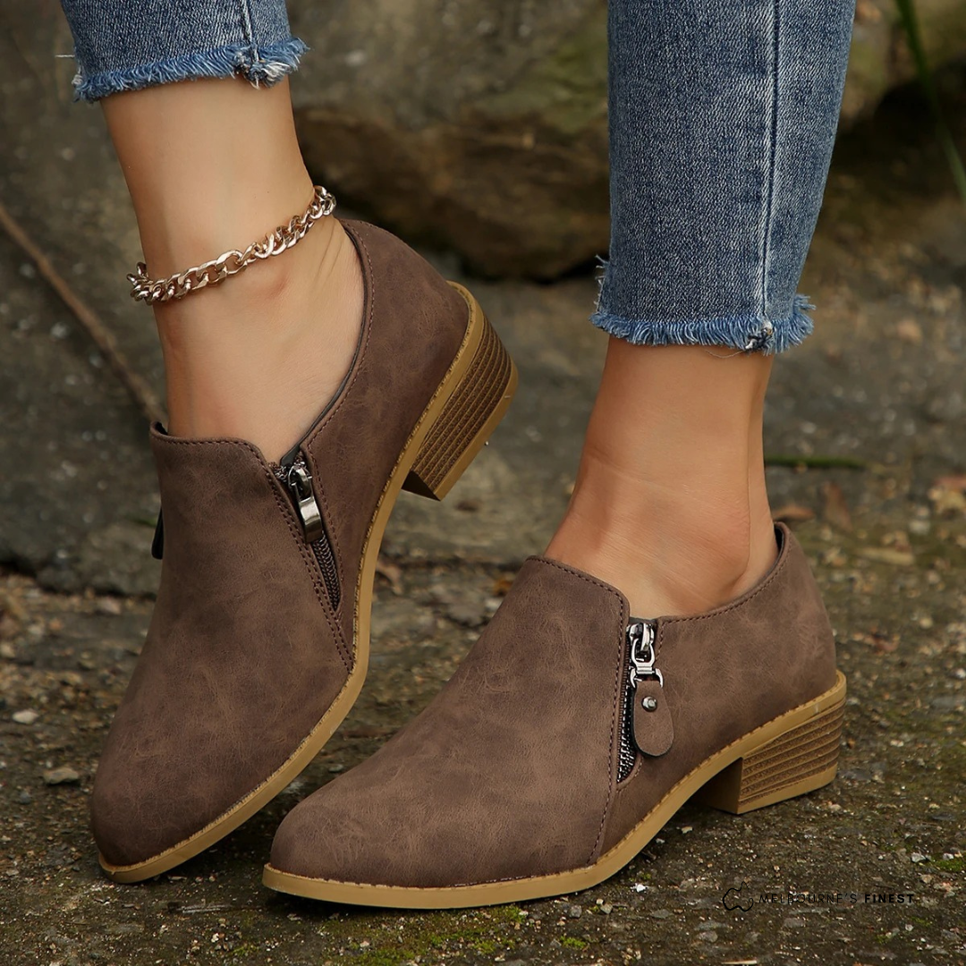 Lola - Orthopedic Shoes
