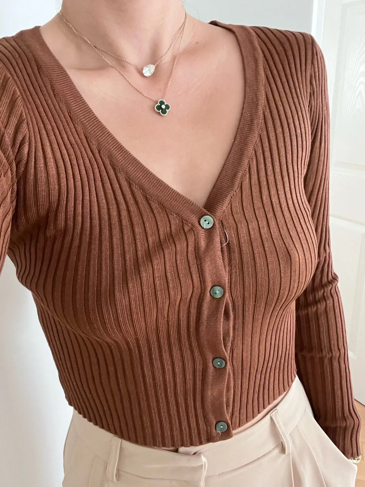 Slim Women's Button-Up Knitted Cardigan