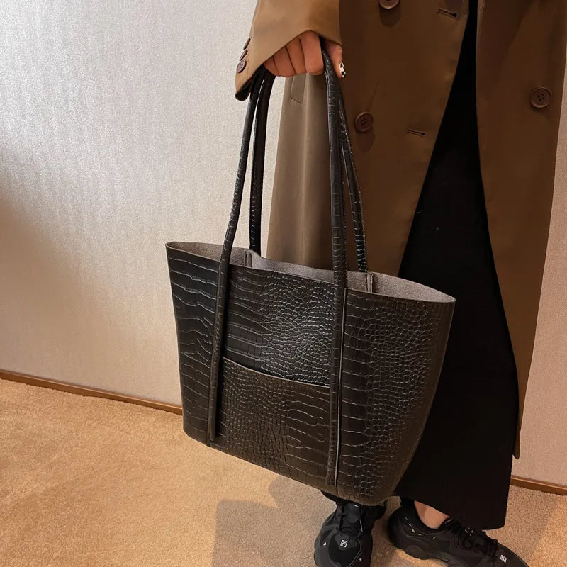 Betina - Croc Leather Shoulder Bag