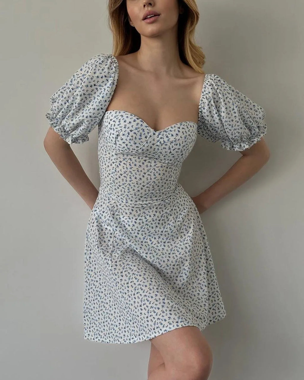 Seductive Blossom Pattern Envelop Blossom Dress
