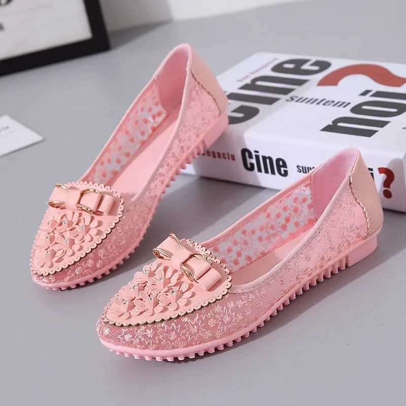 Floral Lace Embroidered Bow Buckle Round Toe Ballet Flat
