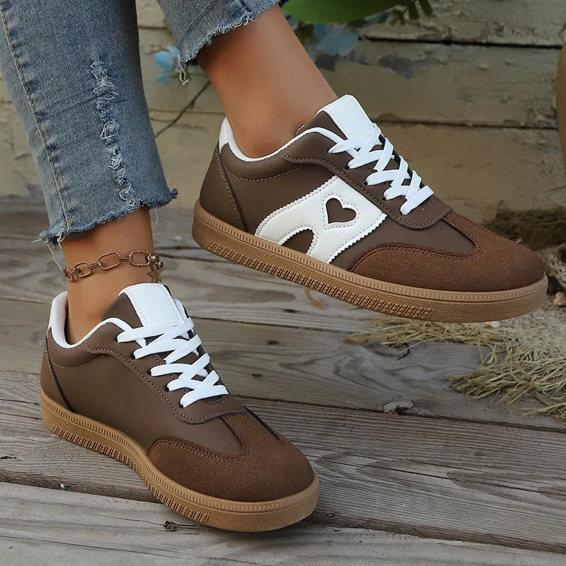 Heart Cutout Panelled Gum Sole Lace Up Casual Sneaker