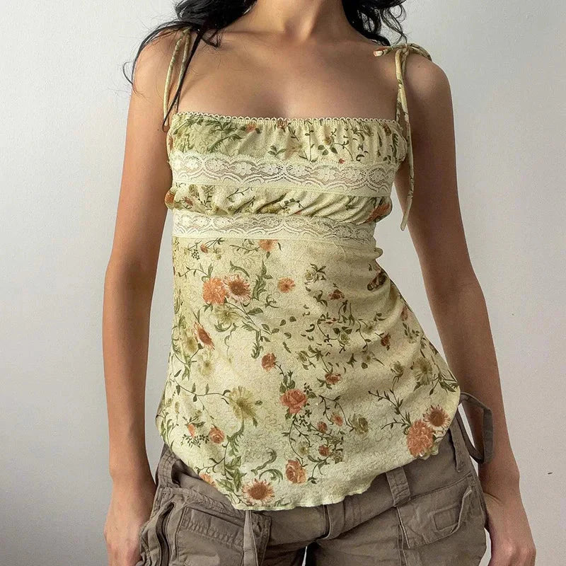 Y2K Floral Print Contrast Lace Patchwork Lace-up Coquette Grunge Crop Top