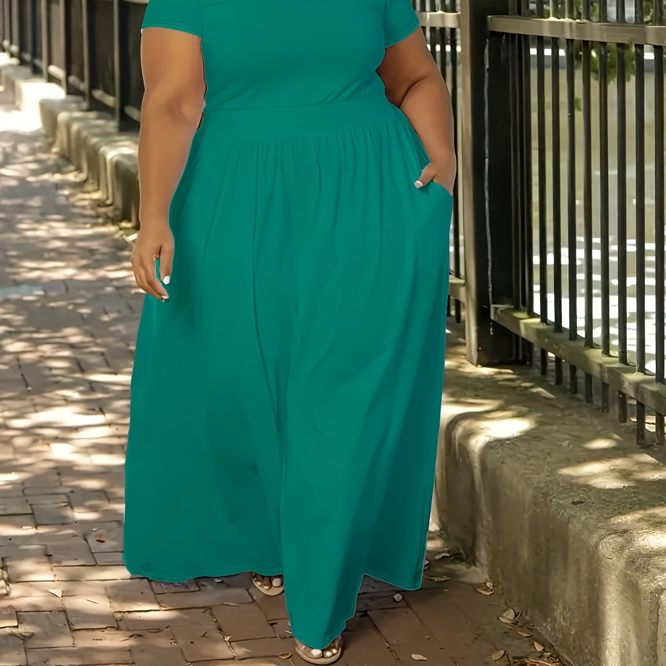Plus Size Short Sleeve Flowy Maxi Dress
