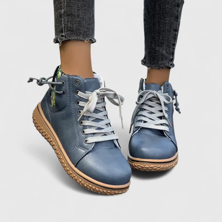 Lace Up Leather Round Toe Flatform Ankle Boot