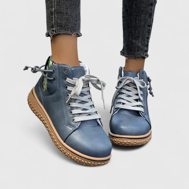 Lace Up Leather Round Toe Flatform Ankle Boot
