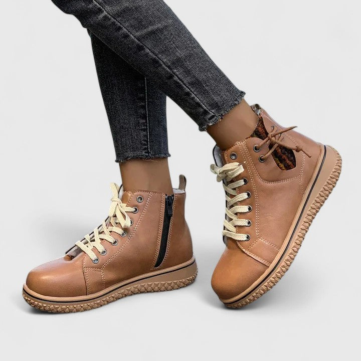 Lace Up Leather Round Toe Flatform Ankle Boot