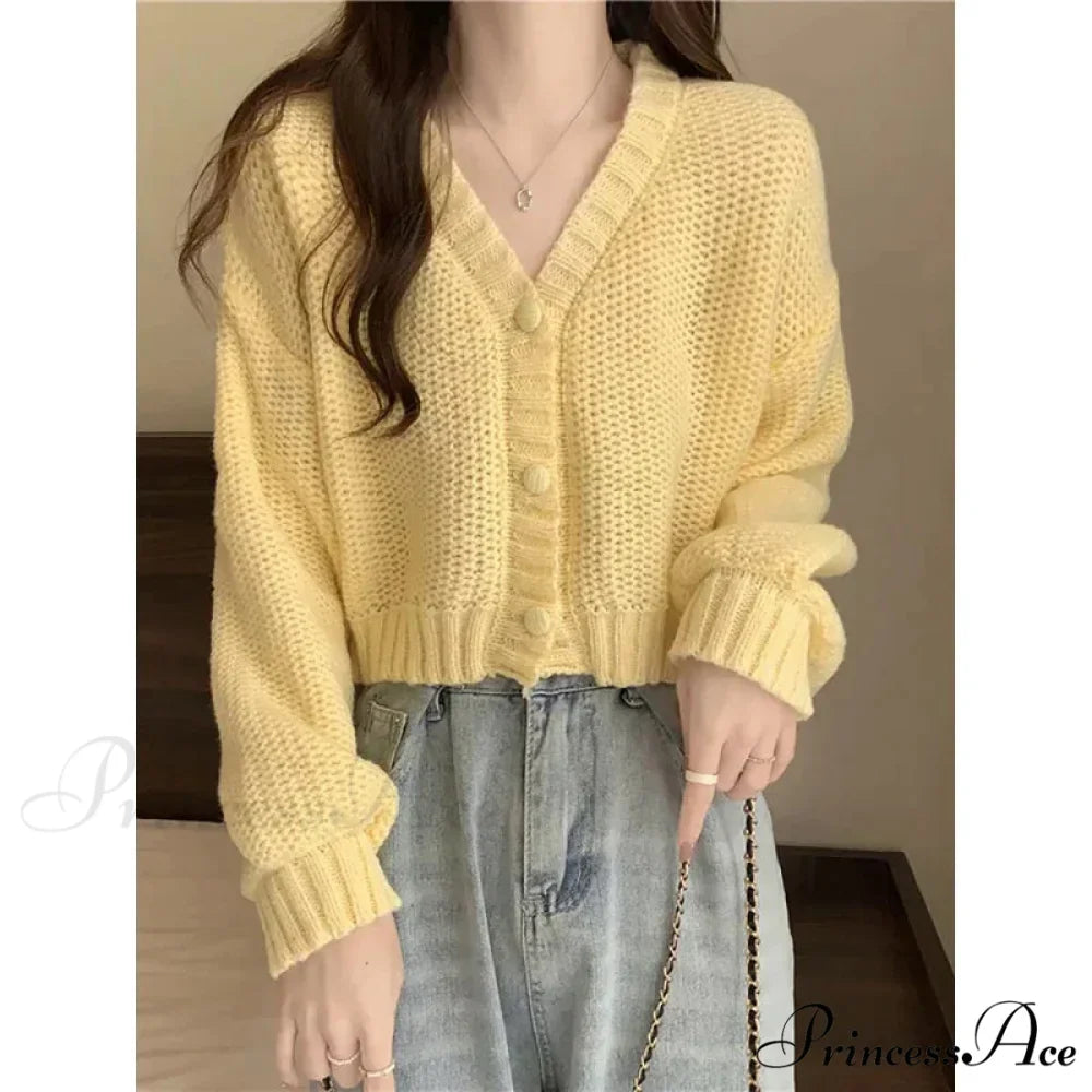 Button-Up V-Neck Charming Informal Knit Cardigan
