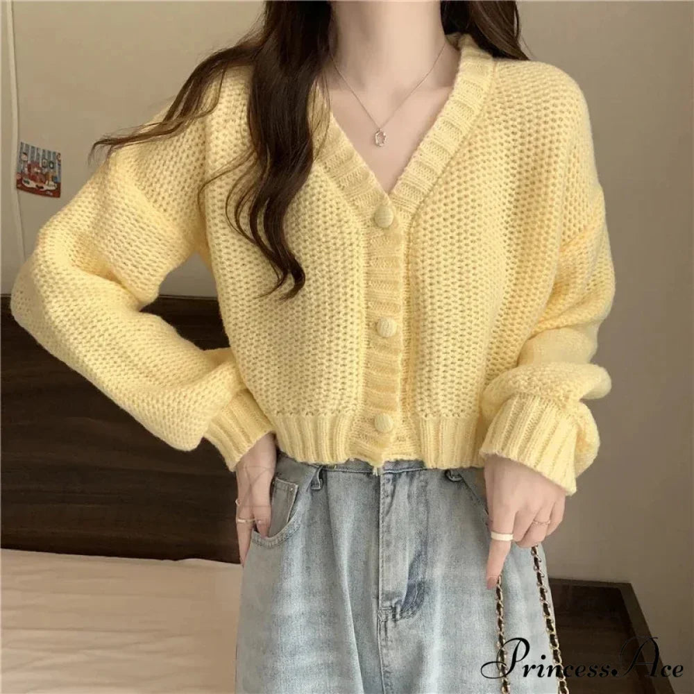 Button-Up V-Neck Charming Informal Knit Cardigan
