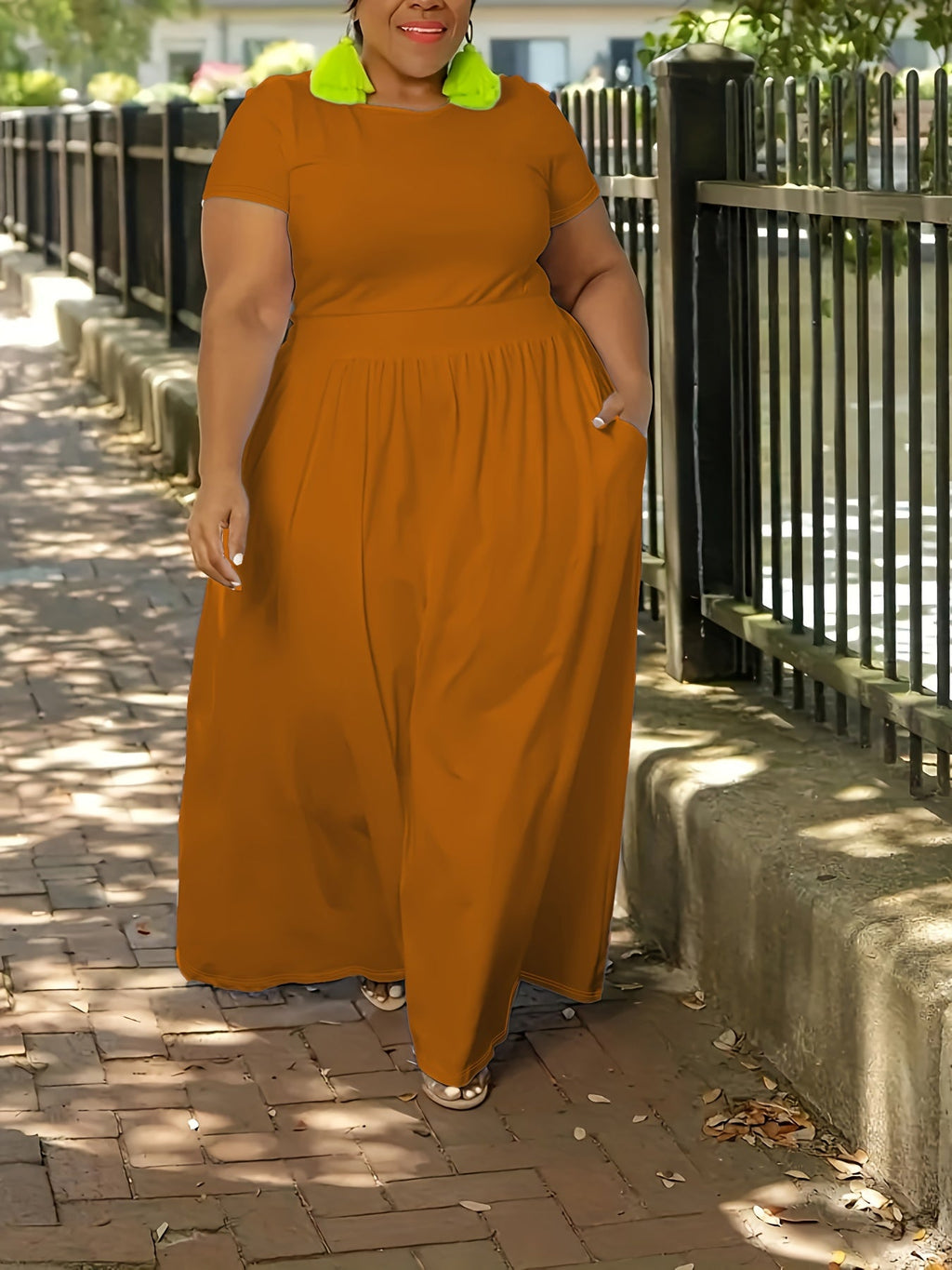 Plus Size Short Sleeve Flowy Maxi Dress
