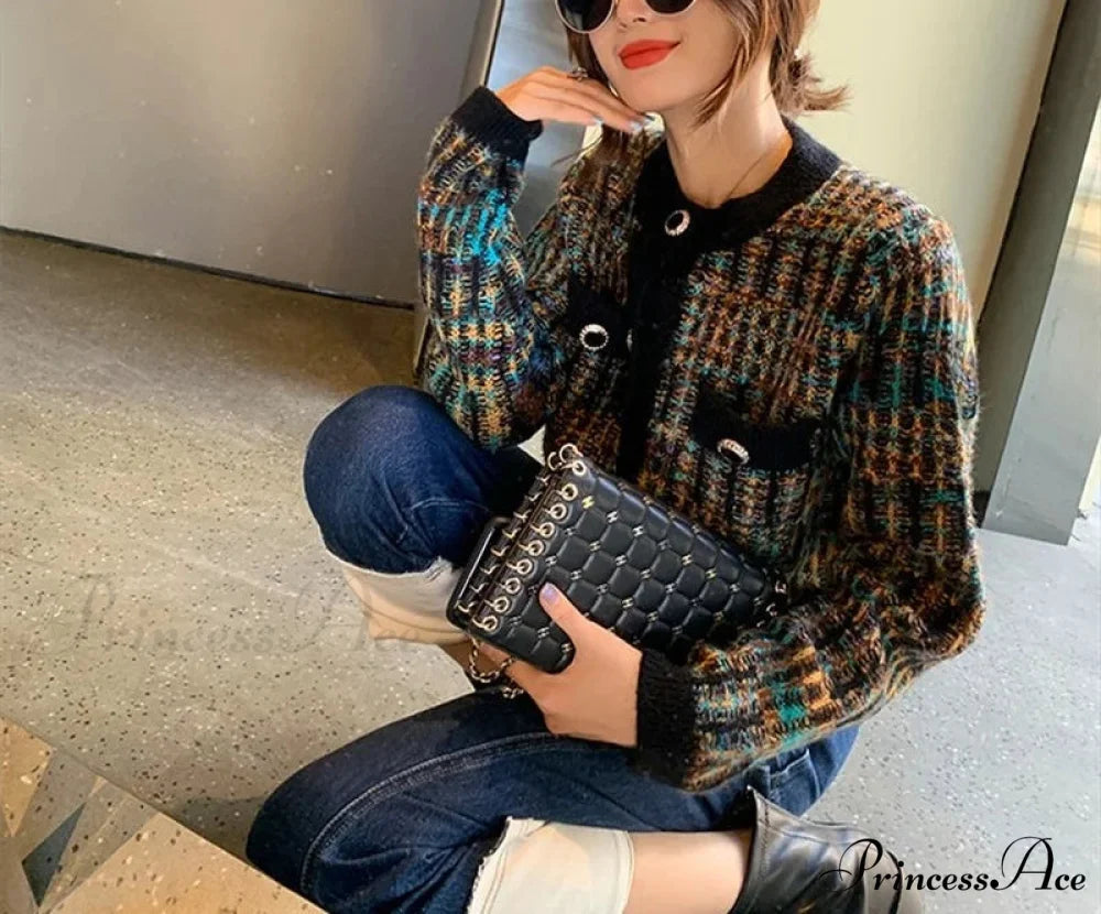 Circular Neck Shade Matching Knitted Fall Cardigan