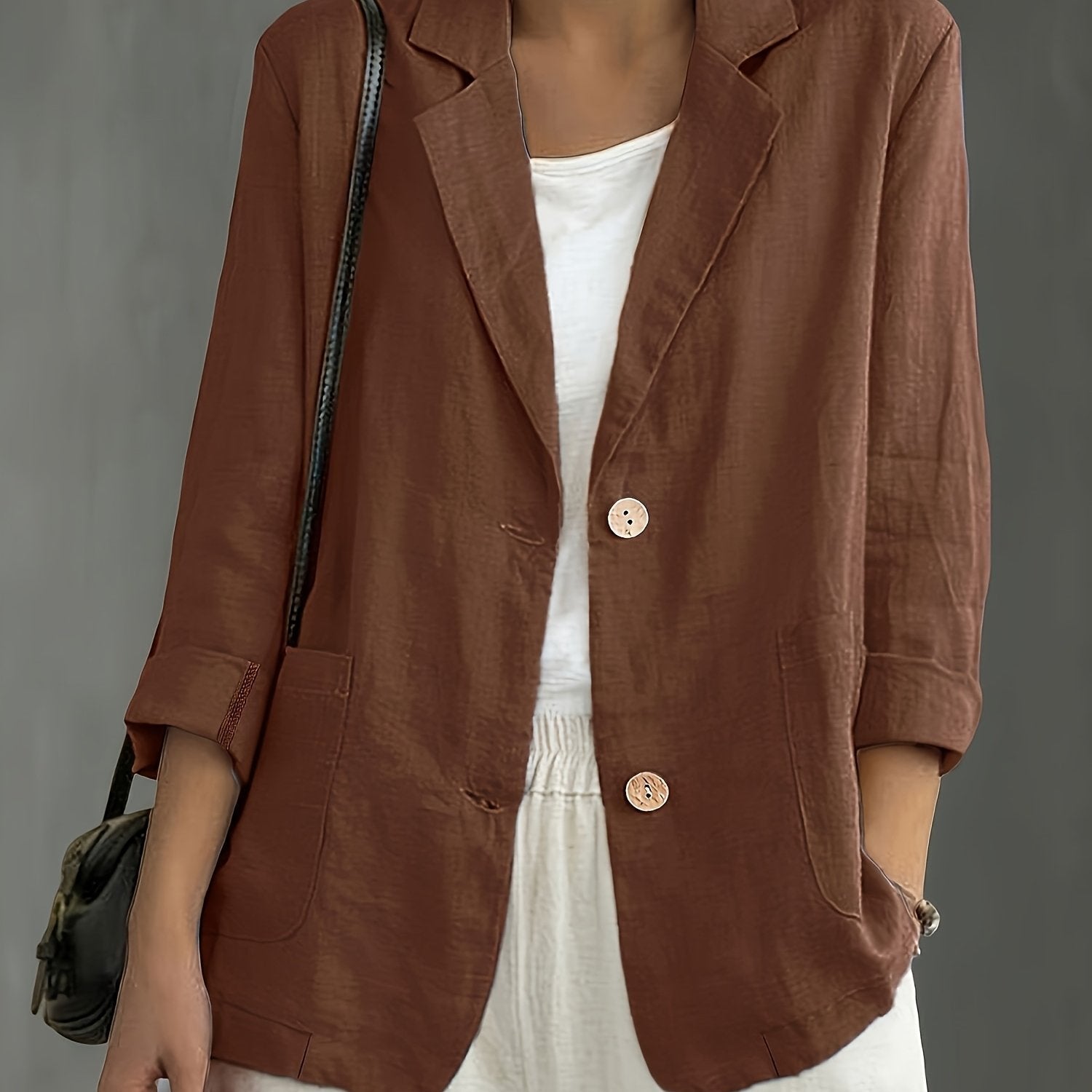 Tailored Linen Blazer with Patch Pockets for Casual Style