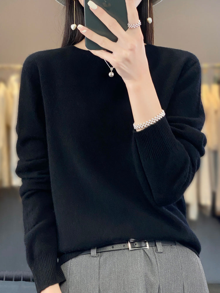 Rizalinda | Women's Crew Neck Wool Knit Sweater