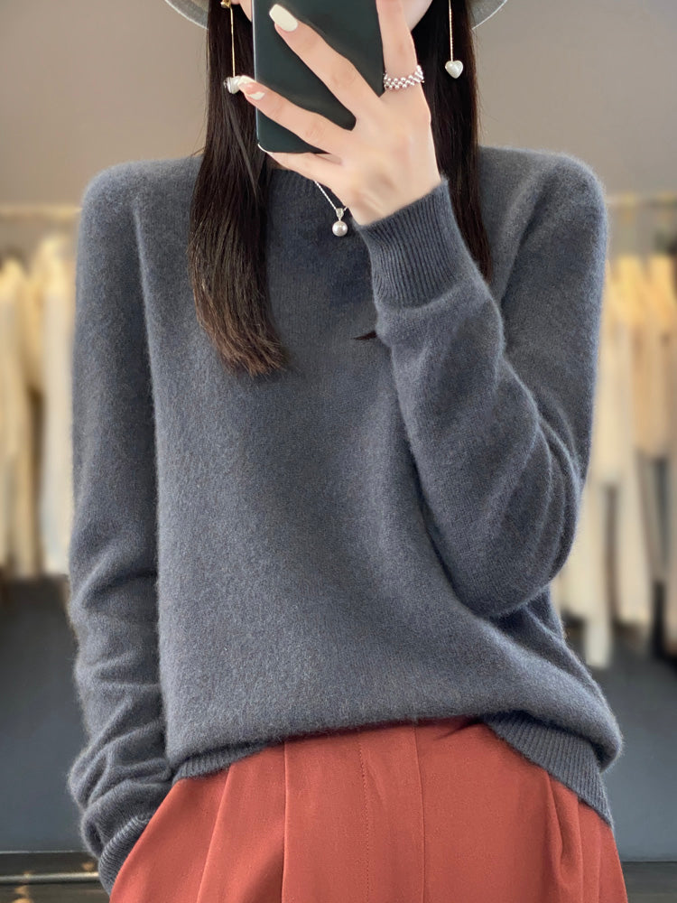 Rizalinda | Women's Crew Neck Wool Knit Sweater