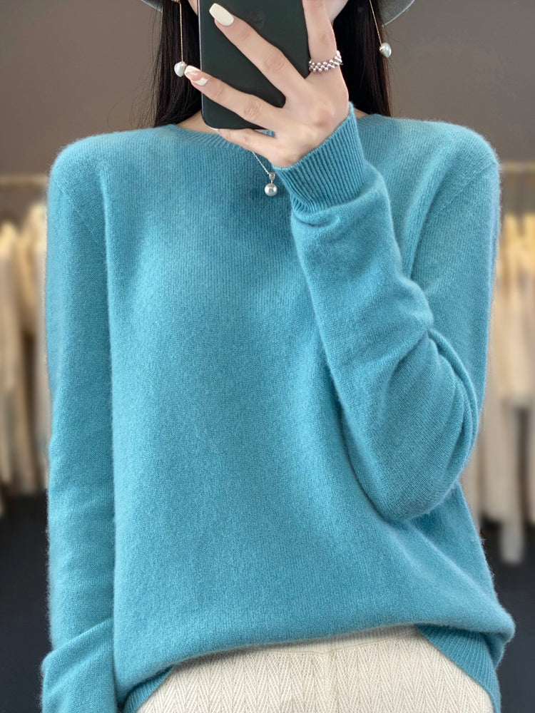 Rizalinda | Women's Crew Neck Wool Knit Sweater