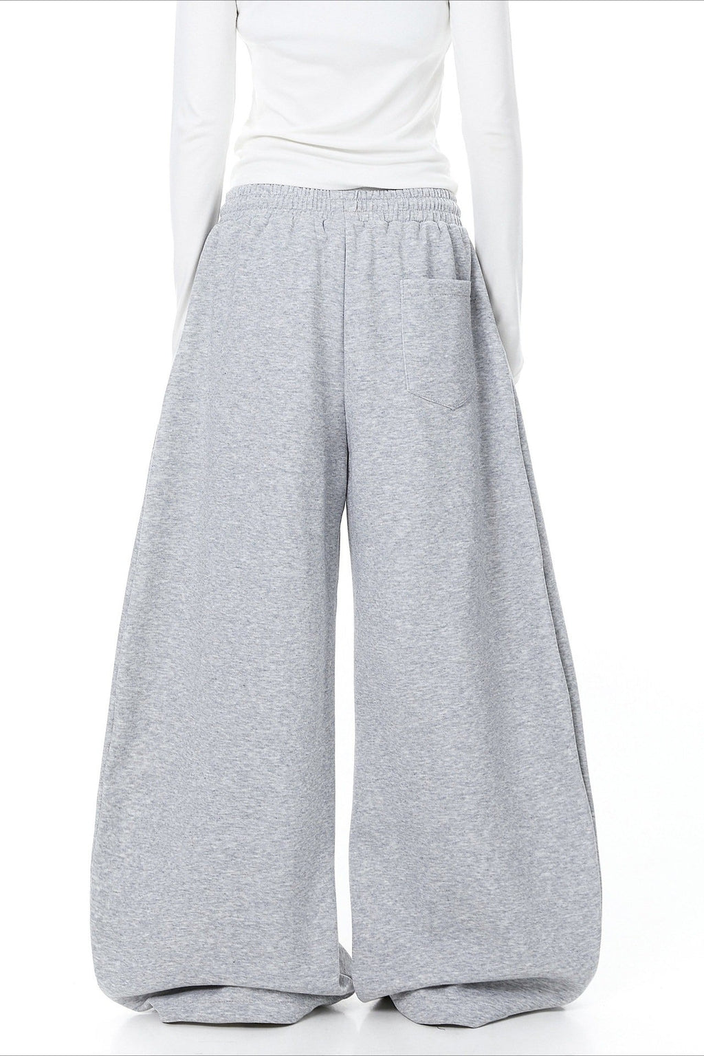 Contrast Print Curved Leg Wide Pants