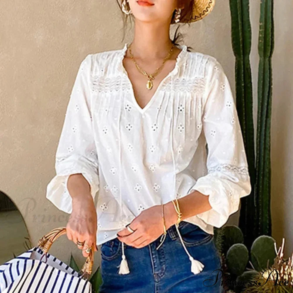 Fabric Flower Stitching Ivory Lace V-Neck Bohemian Top
