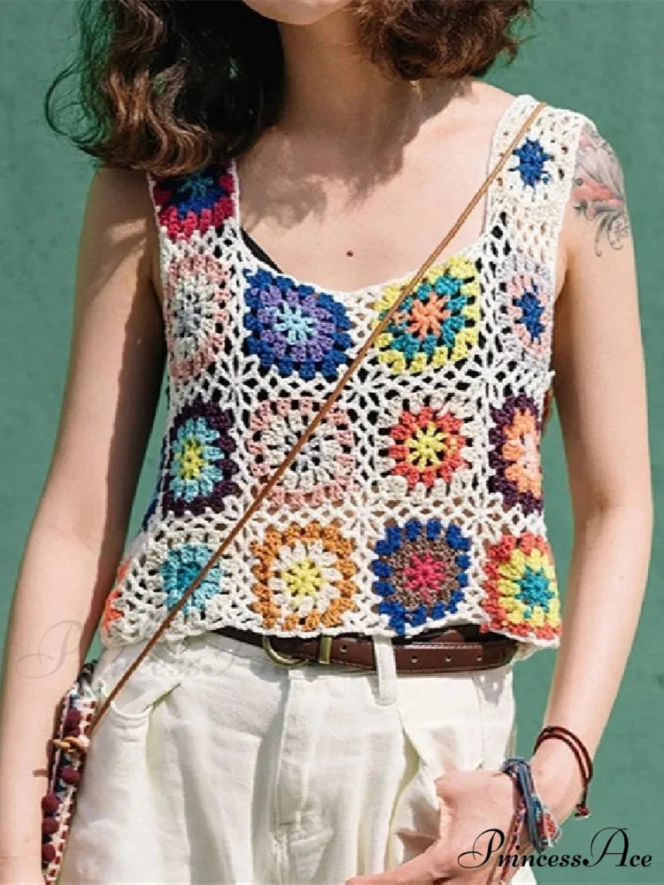 Flower Patterned Empty Crochet Knitted Crop Top