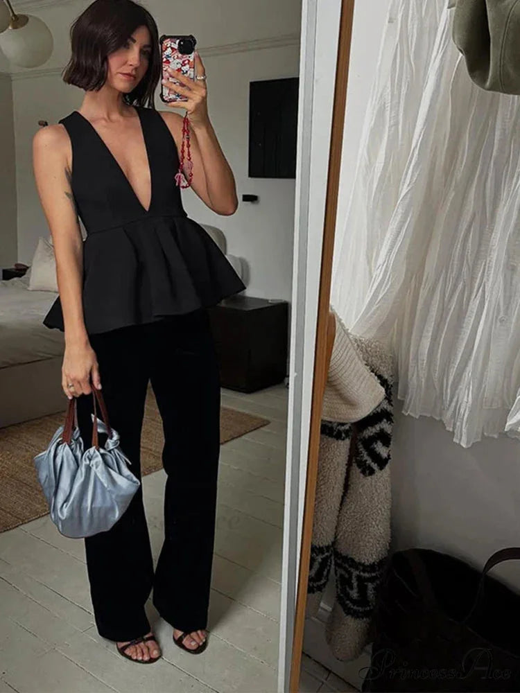 Frilled plunge relaxed office two-piece set from Hicosy — view 3