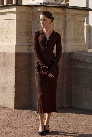 Elegant Ribbed Knit Bodycon Midi Dress