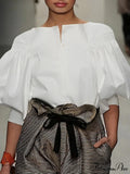 Lantern Quarter Sleeve Button Round Neck Blouse

Modified Title: Lantern One-fourth Sleeve Button Circular Neck Blouse