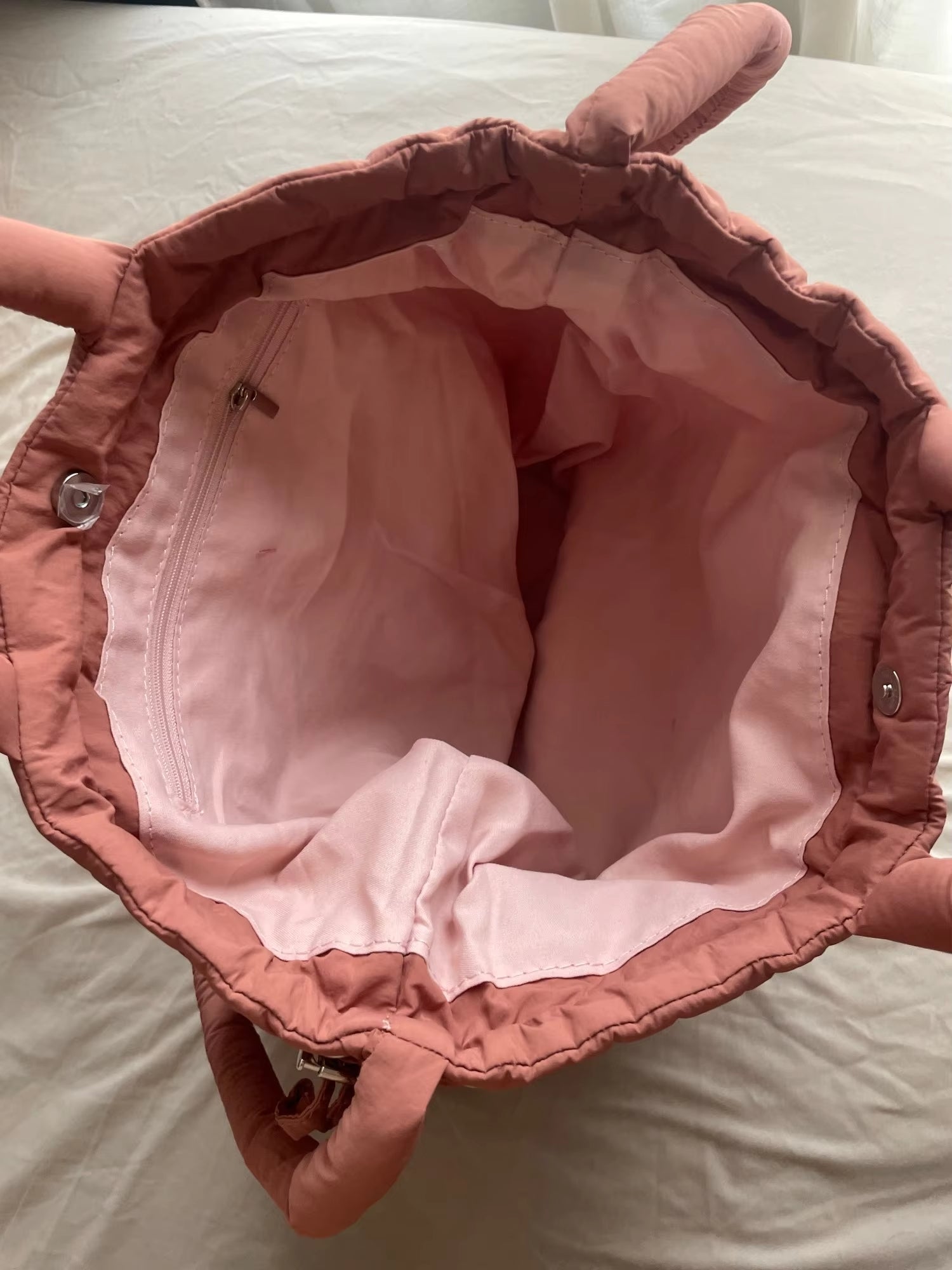 Padded Knot Strap Drawstring Shoulder Tote Bag
