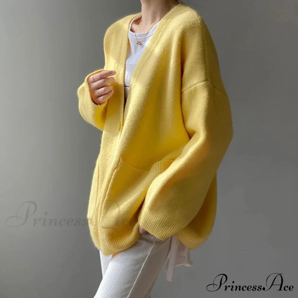 Sluggish Breeze Gold Solo-Buttoned Knitted Cardigan