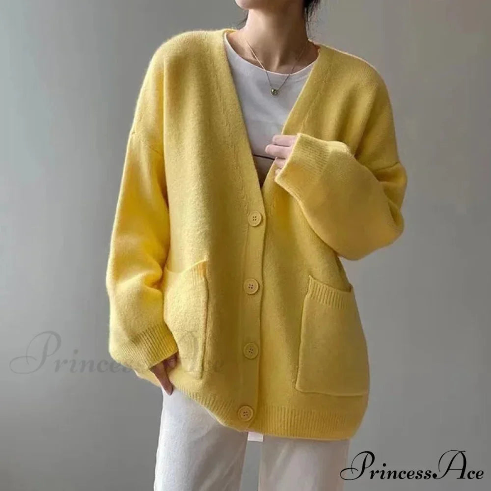 Sluggish Breeze Gold Solo-Buttoned Knitted Cardigan