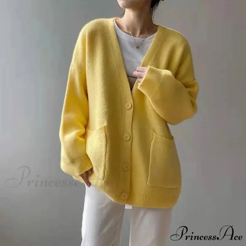 Sluggish Breeze Gold Solo-Buttoned Knitted Cardigan