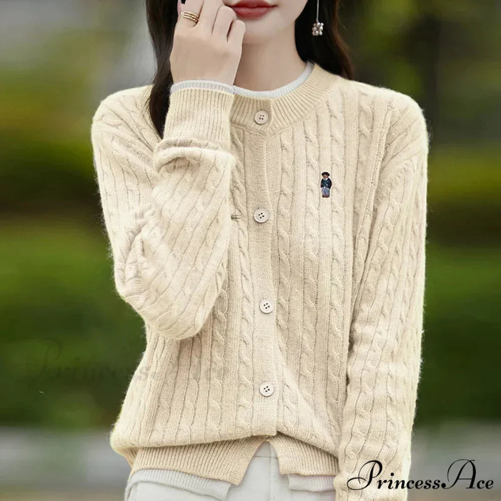 Stitched Small Bear Baggy Cashmere O-Neck Cardigan